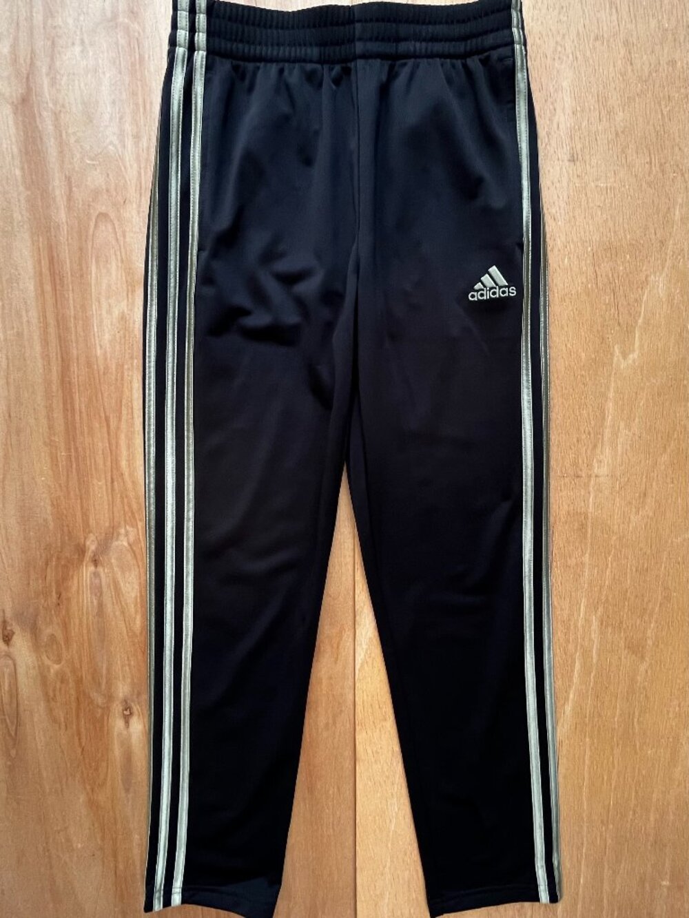 ADIDAS 3 STRIPE TRACK PANTS Women’s sz M 10/12 Black Green High Rise Yoga Gym